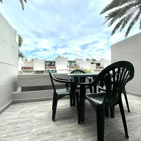 Con Piscina Sur De Tenerife * Коста-дель-Силенцио